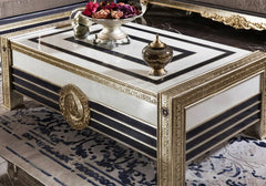 antique design wooden center table